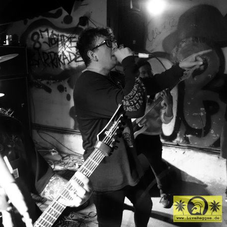 Canine (D) Barrikade, Zwickau - 2. Oktober 2023 (7).JPG